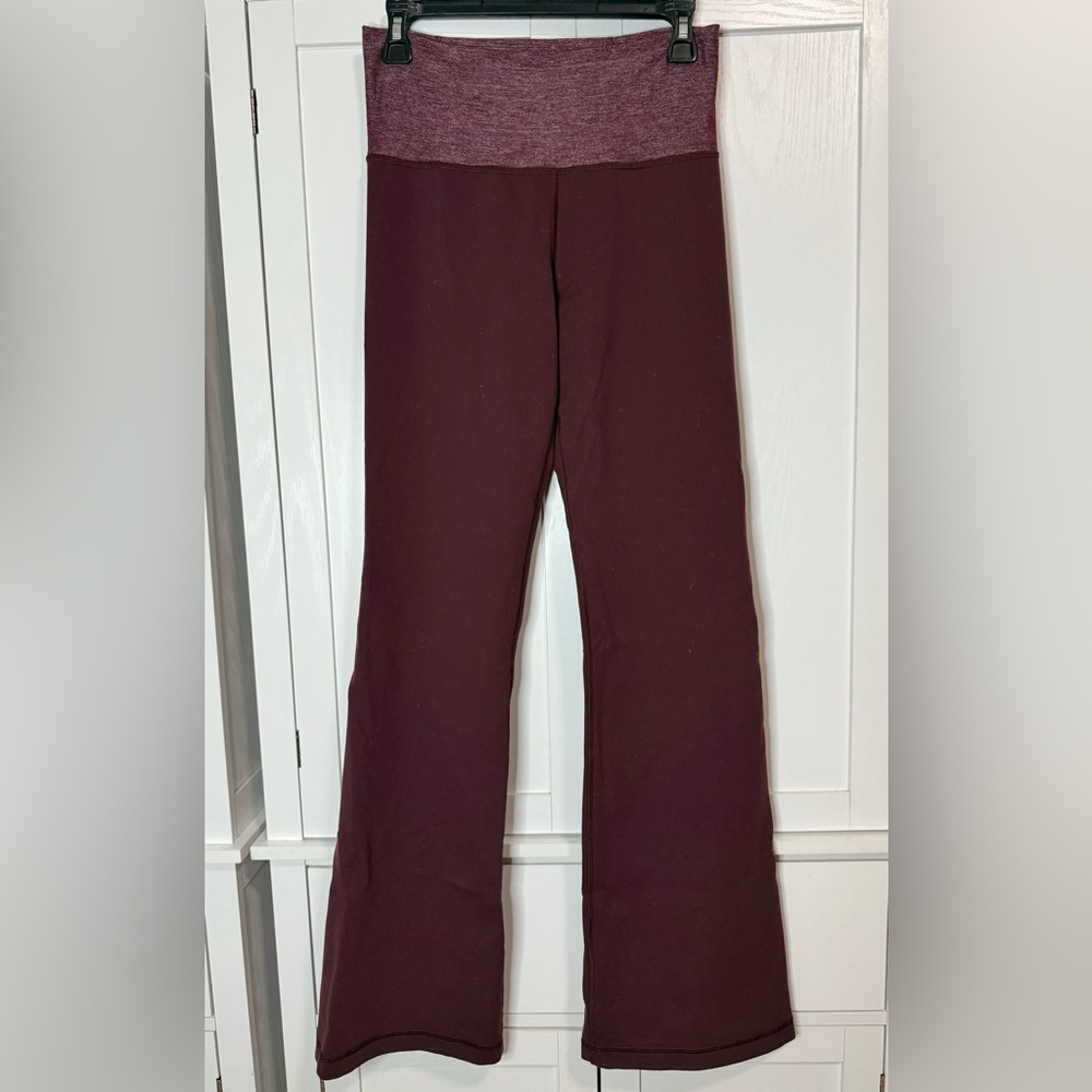 Lululemon Groove Pants Flare Burgundy Maroon High Rise Waist Size 6 ? (27x32)